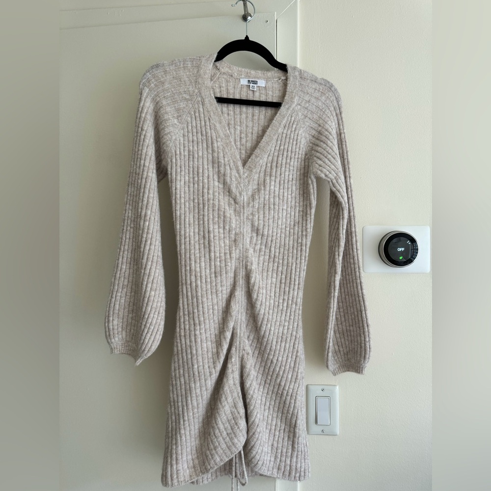 BB Dakota mini long sleeve sweater dress
